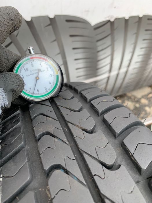 Шини 165/70 R13 пара Debica  літо 6/6,5мм