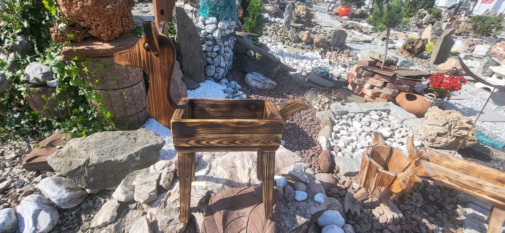 Doniczka drewniana sarna | kwietnik | ozdoba ogrodowa