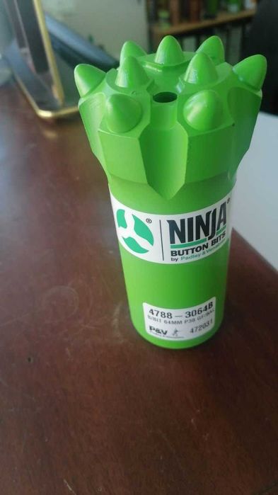 Бурові інструменти Sandvik, Epiroc, Mitsubishi