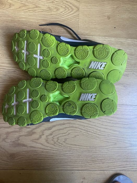 Tenis nike em otimo estado tamanho 43