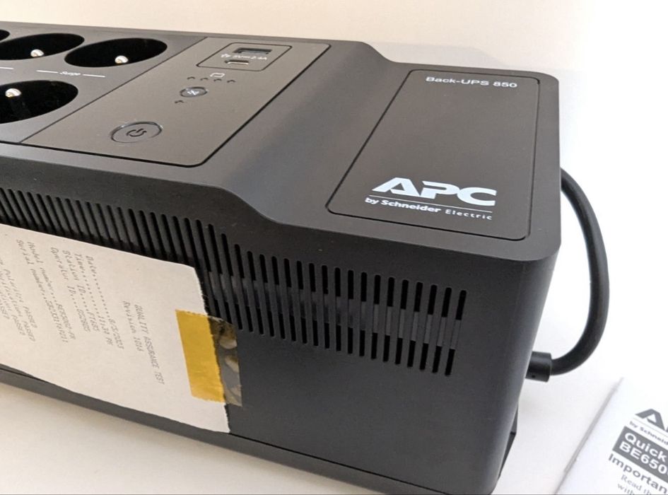 APC Back-UPS 850VA Новий