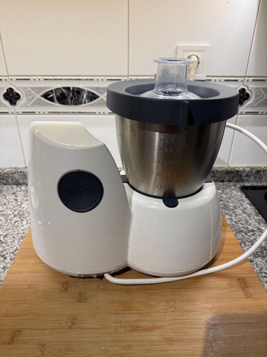 Robô de Cozinha YÄMMI 2 upgrade + Bandeja + 1 Livro de Receitas