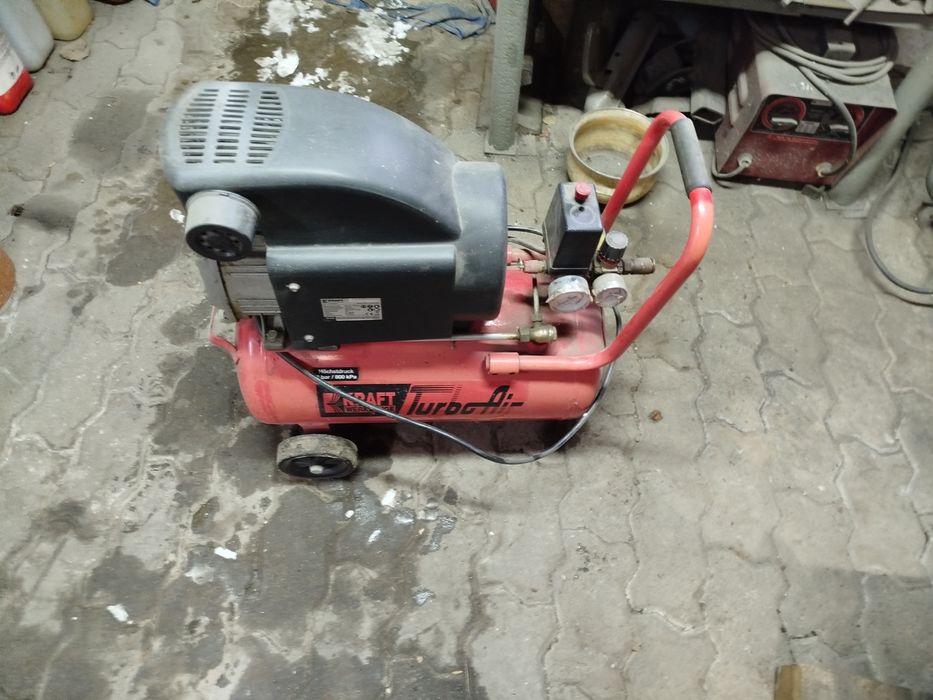 Kompresor Sprężarka Kraft 24l