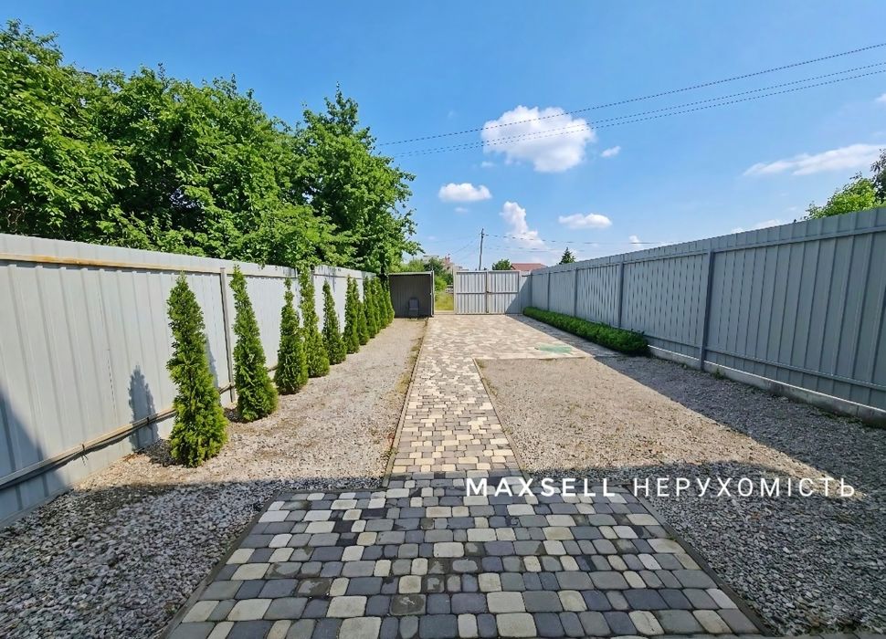Продам таунхаус з ремоном на Козацькому проспекті