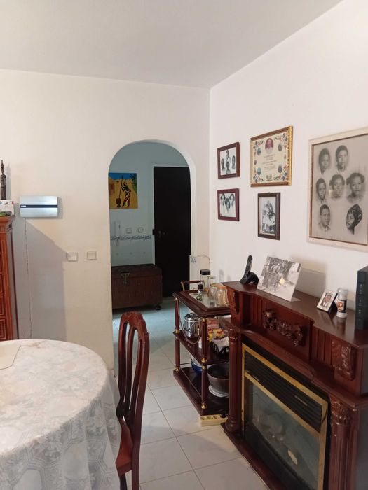 Quarto para Arrendamento Mensal