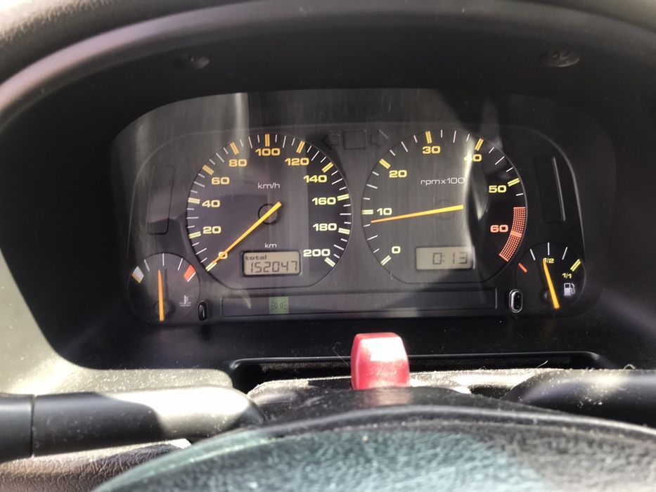 Продаж легкового автомобіля.