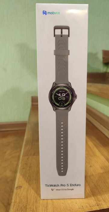 Mobvoi TicWatch Pro 5 Enduro Slate Black Green Новий