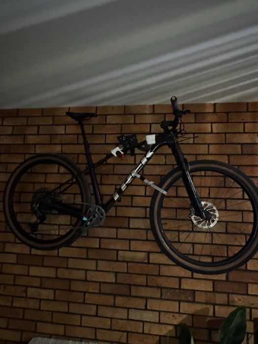 TREK PROCALIBER 9.7 rok 2025