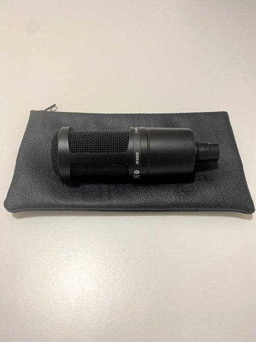 Microfone Audio-Technica AT2020 + Suporte