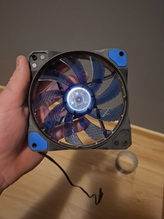 Wiatrak do komputera