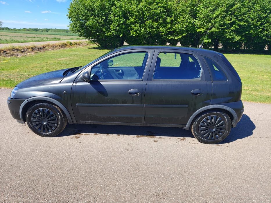 Opel Corsa C 1.2 2004r
