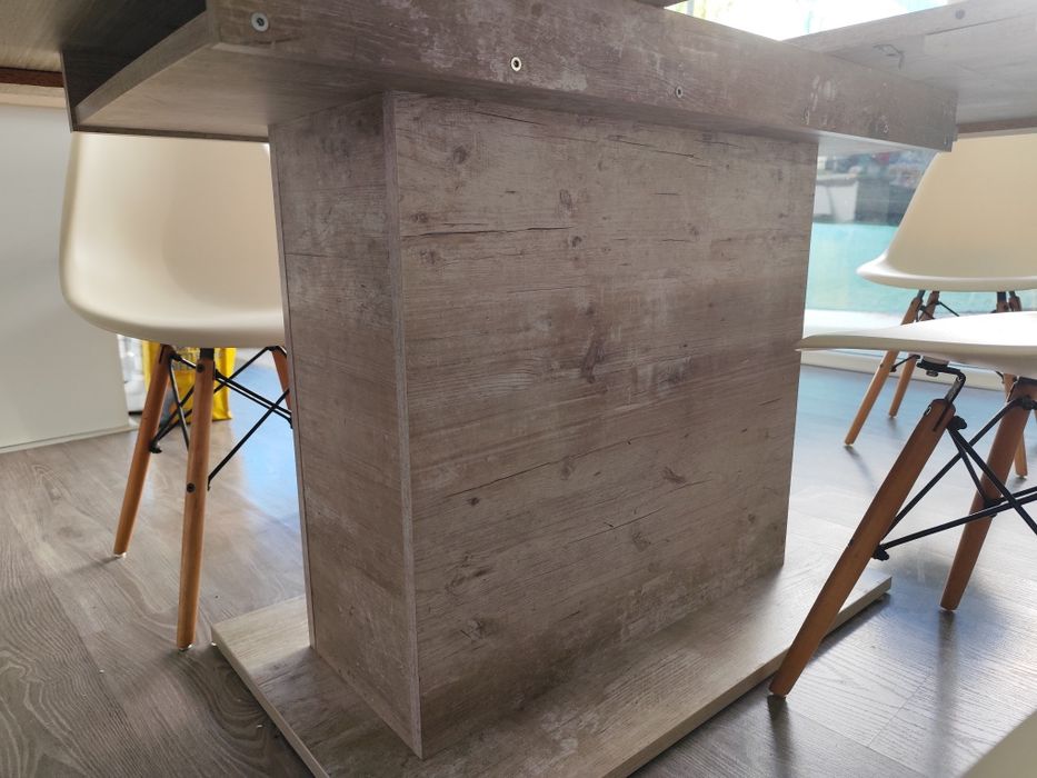 Mesa de jantar extensível