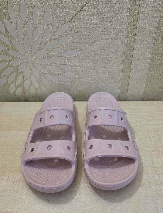 Шльопанці Crocs Baya оригінал розмір M 4/W 6 на 36-37