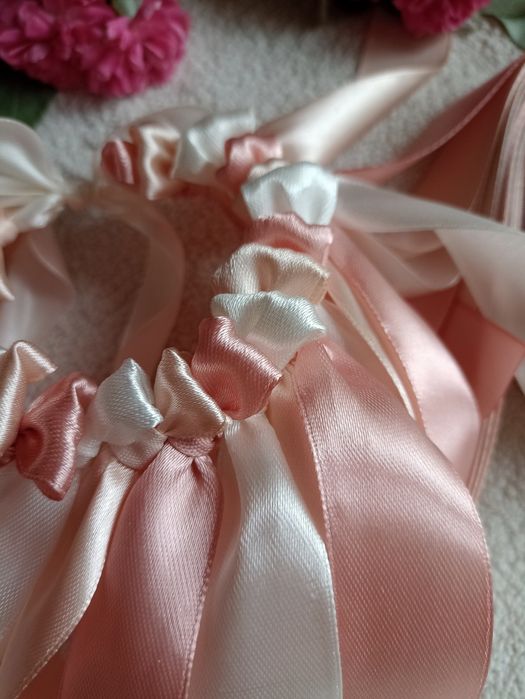 Ring oczepinowy brudny róż, pastelowy odwiązywany 3m