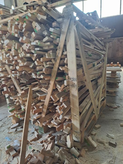 Дрова сосна, тополя, та інше дошка некондиція з під ремонту палет