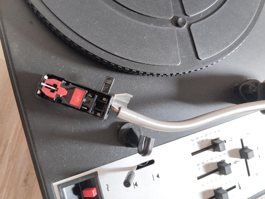 Gramofon Unitra Artur PRL