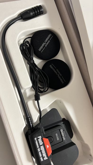 Мотогарнитура Sena 60S Harman Kardon