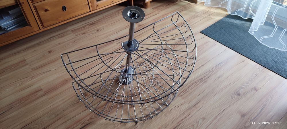 Kosz obrotowy do szafki narożnej