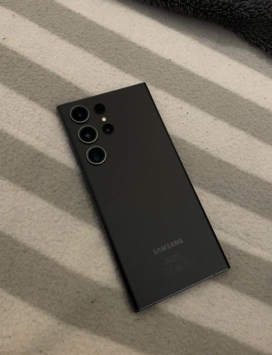 Samsung S23 Ultra, Como Novo, Desbloqueado de Origem