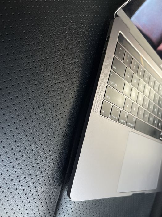 Macbook pro a(2159)