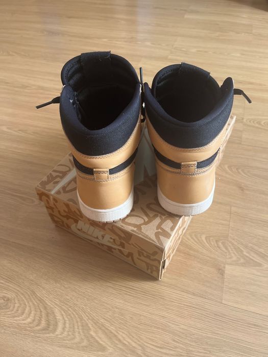 Air Jordan 1 Retro High OG Vachetta Tan (Heirloom)