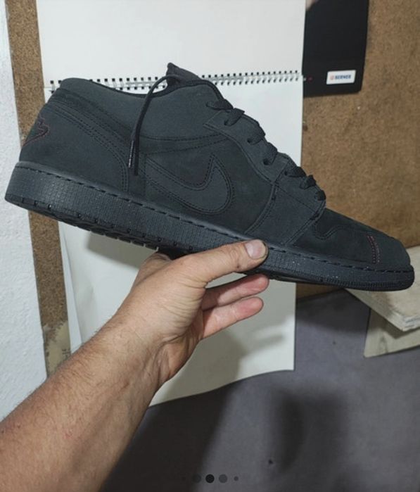 Buty sportowe zamszowe do koszykówki Nike Air Jordan.  Rozmiar  52.5
