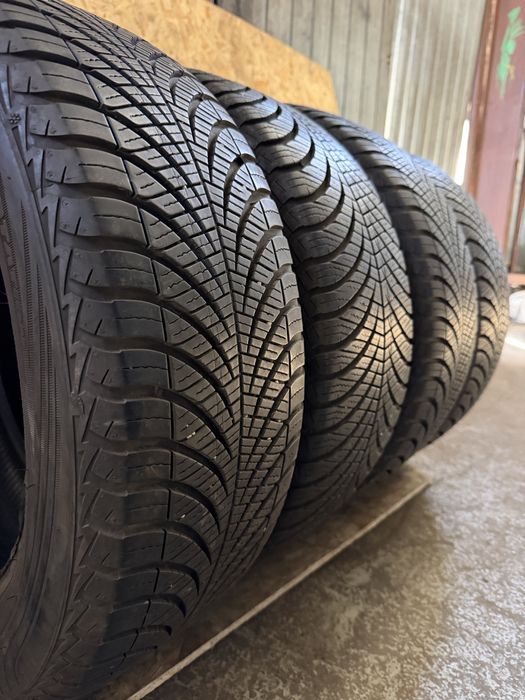 Шины/Гума 205/55/16 Goodyear 2020 7mm