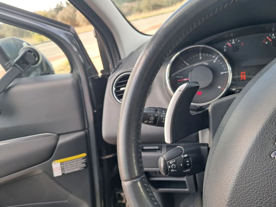 Peugeot 3008 foto 3