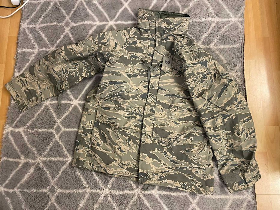 US AIRFORCE APECS Gore-Tex komplet Large -Regular Stan NOWE