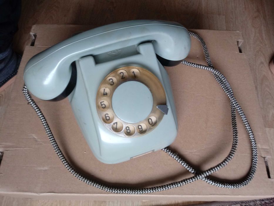 RWT zabytkowy telefon Prl nr. 1 Piotrków Trybunalski • OLX.pl