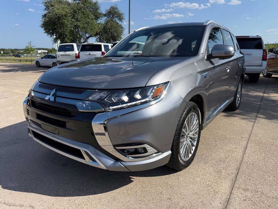 Mitsubishi Outlander PHEV SEL      2018