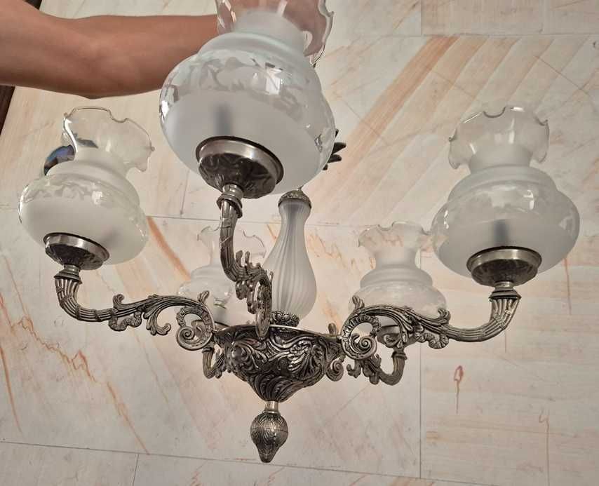 Candeeiro antigo / rustico para sala ou quarto