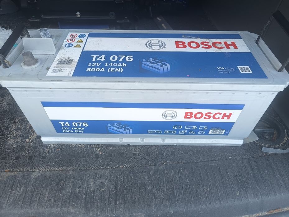 Akumulator BOSCH T4  140Ah 800A 12V Na gwarancji
