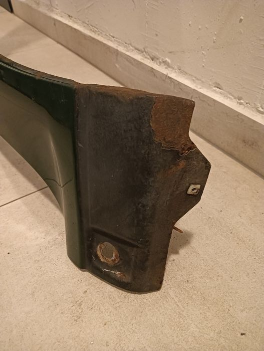 Błotnik prawy przód Fiat Punto 1