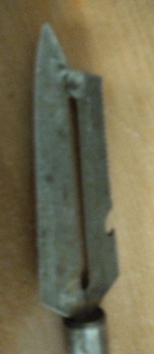 Продам  клинок  старий