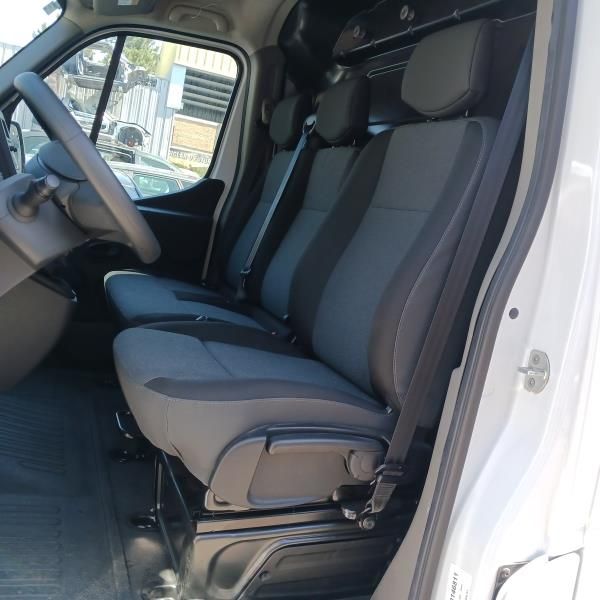 Banco frente esquerdo RENAULT Master III (FV)