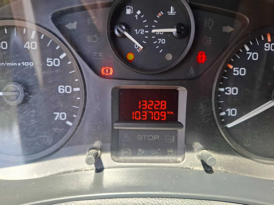 Citroen Berlingo Nacional 1.6-100cv 103.700 km