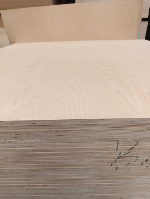 Sklejka kwadrat, surowa gr. 15mm 1525x1525mm kl. 2/4