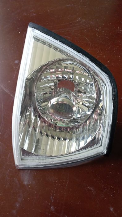 Фонарь на BMW 3 серии оригинал  угловая