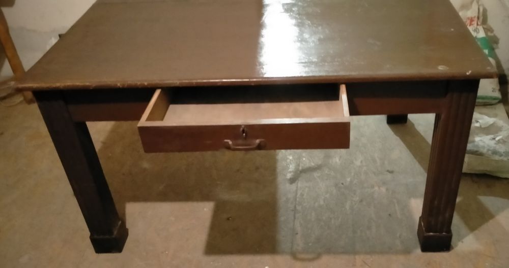 Stół z litego drewna