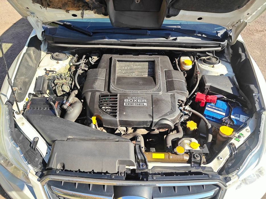 Subaru XV BIALA PERLA 2.0diesel 6biegow klima ele alu wsp centr rm+CD SERWIS