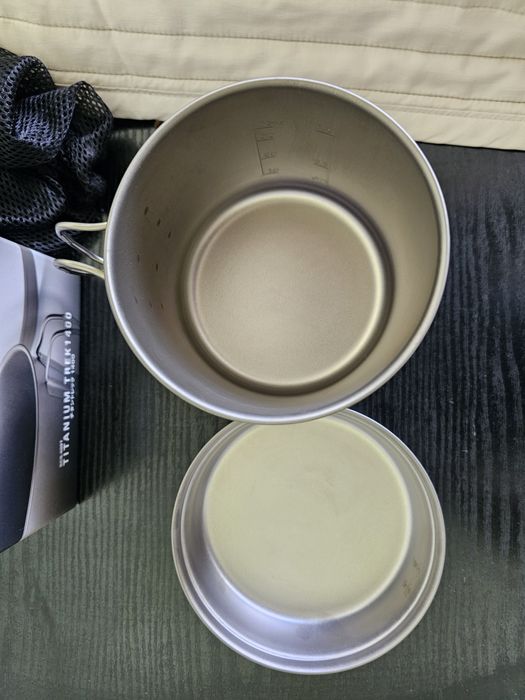 Snow Peak titanium Trek 1400