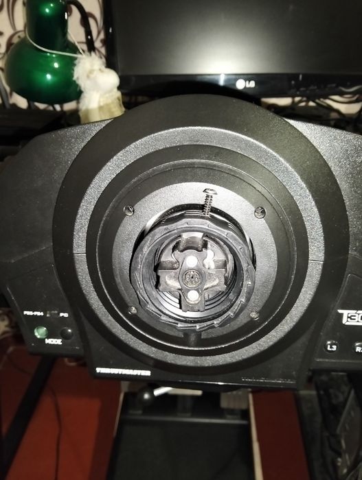 Игровой руль Thrustmaster T 300 RS GT