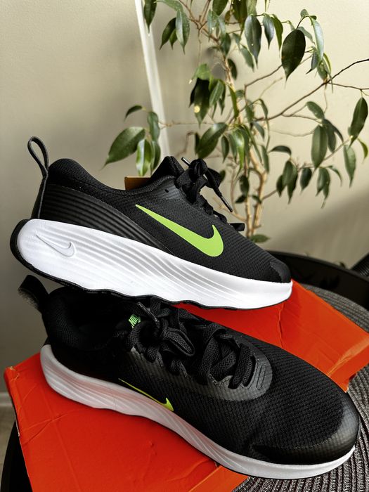 Nike Promina Men's Walking Shoes