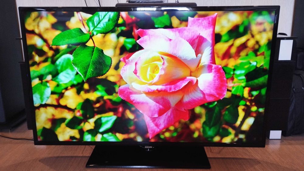 Телевизор Samsung 46 дюймов