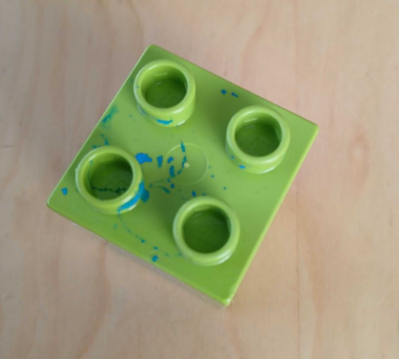 LEGO Duplo klocek z numerem 4 nr kat. 31110pb076