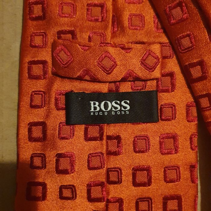 Krawat męski Hugo Boss jedwab (k-6)OK