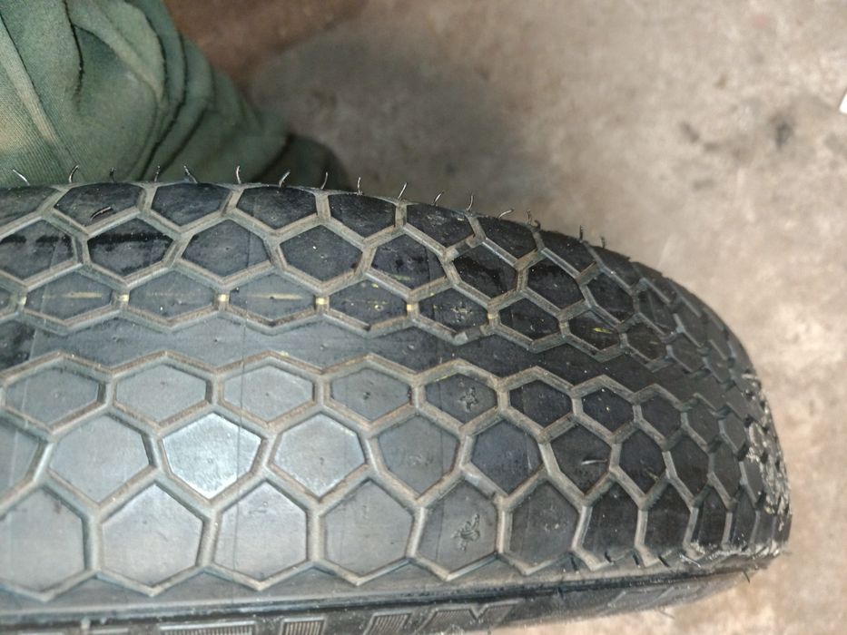 Sprzedam koła samochodu 2 sztuki MOŻLIWOŚĆ WYSYŁKI