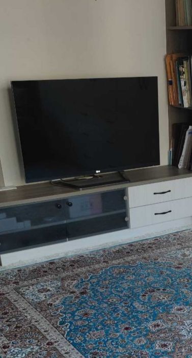 Две комнаты в частном доме, участок.