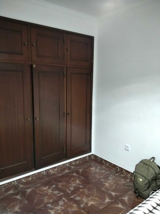 Arrendamos um quarto